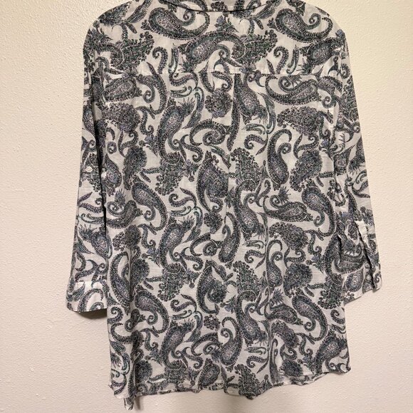 Croft & Barrow Button Up Shirt White Purple Black Paisley Womans XXL - Picture 2 of 7